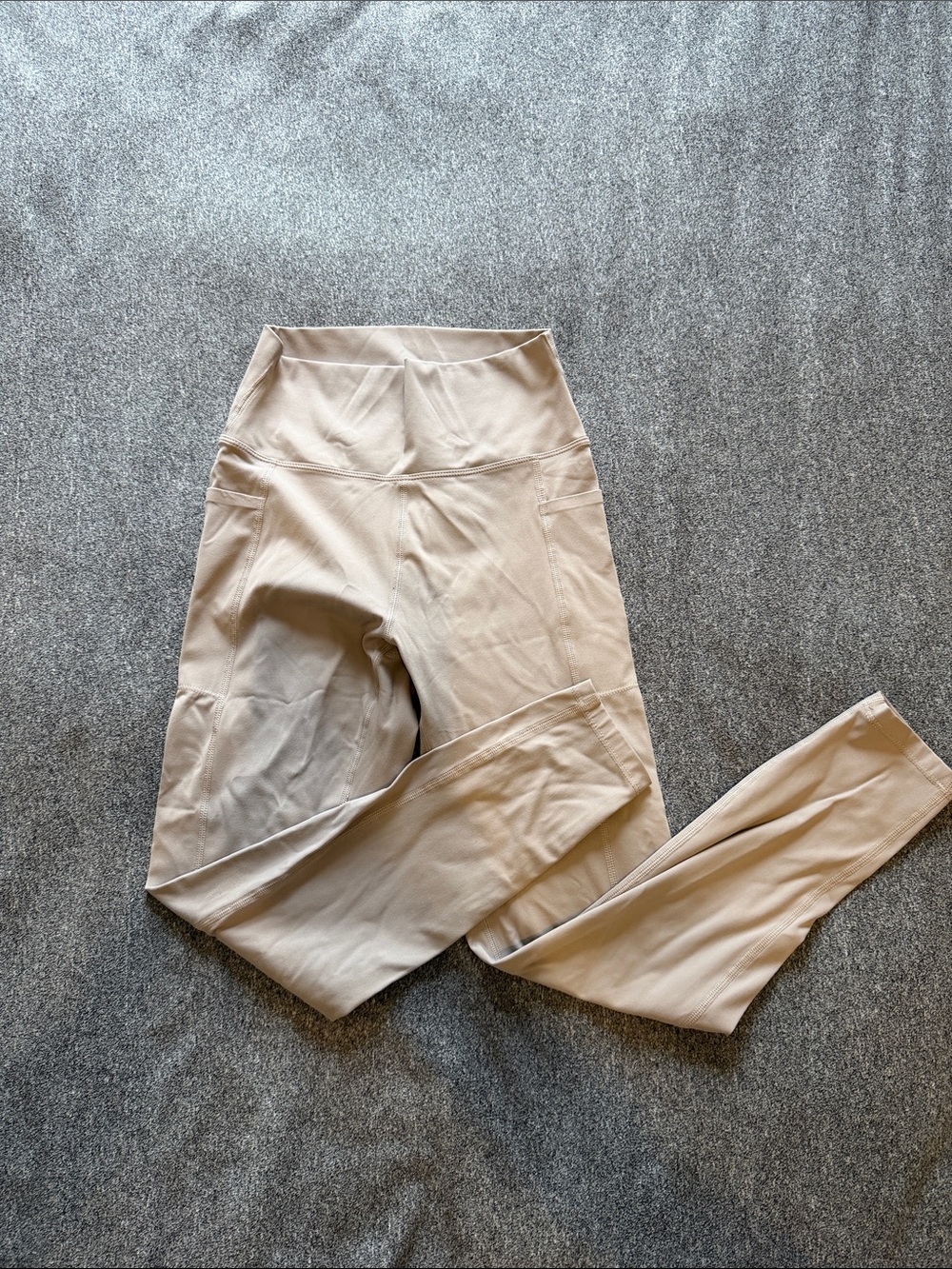 Danskin High-Waist Leggings in Light Grey